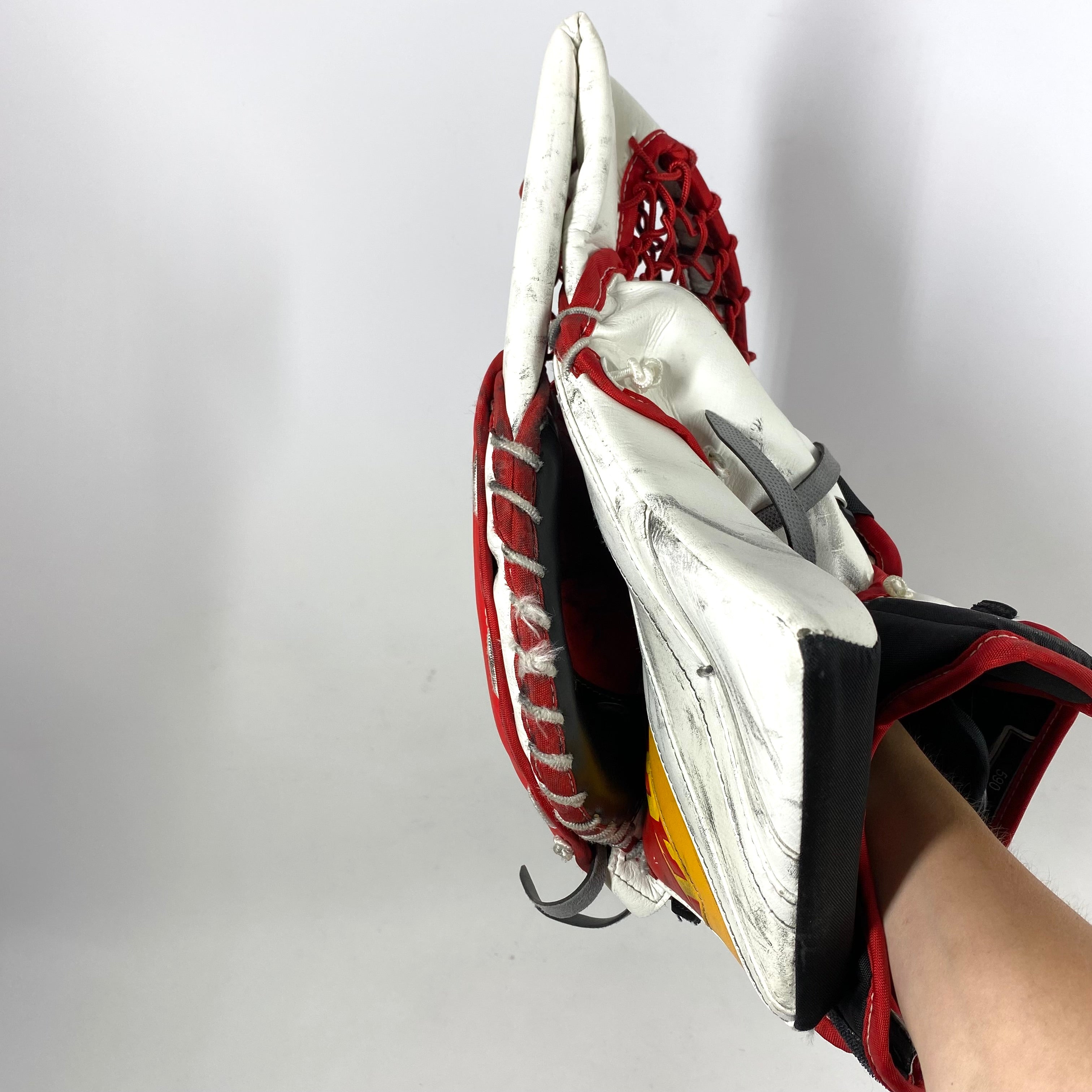 CCM Extreme Flex 5 - Ensemble complet de gardien de but senior Pro Stock d'occasion - Droitier (blanc/noir/rouge/jaune)
